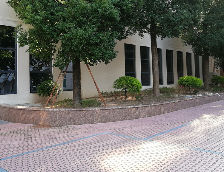 深圳宏源建筑公司办公楼